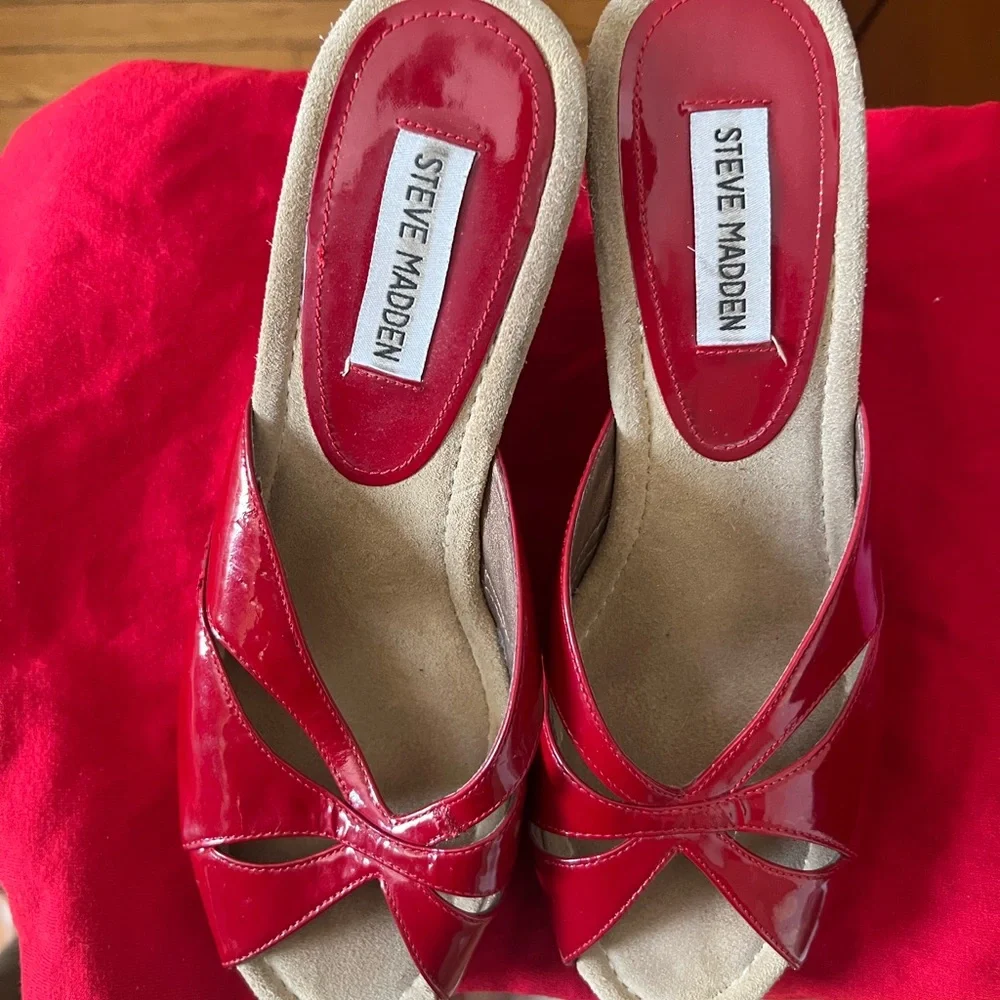 Steve Madden Red cheetah wedges - Picture 2 of 6